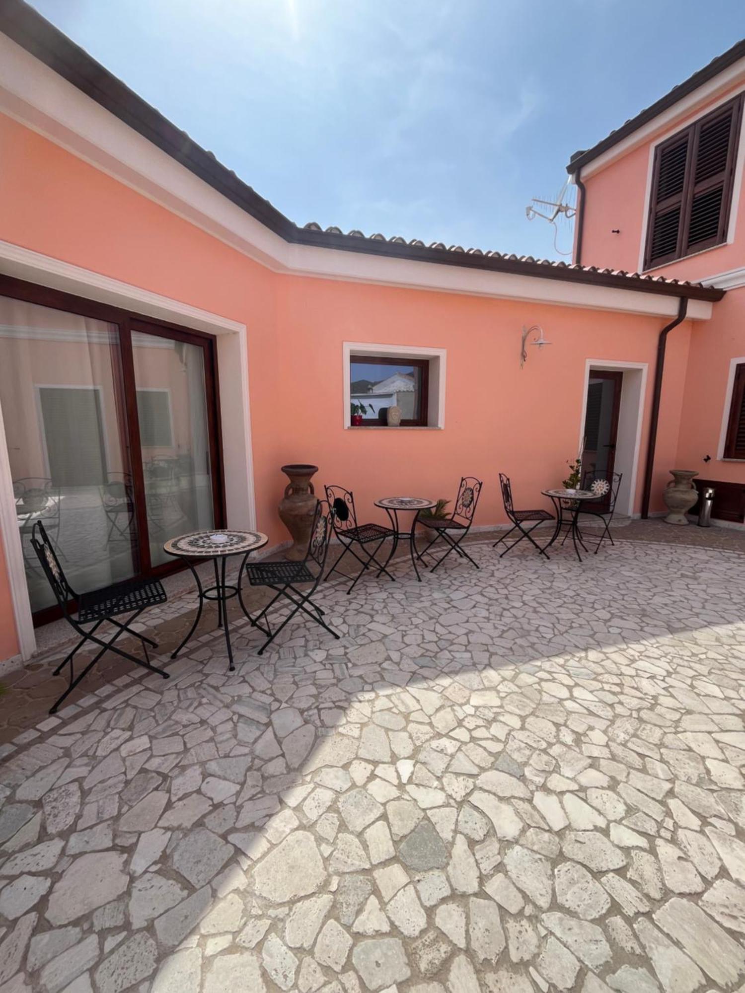 B&B Il Mandorlo San Vito  Exterior foto